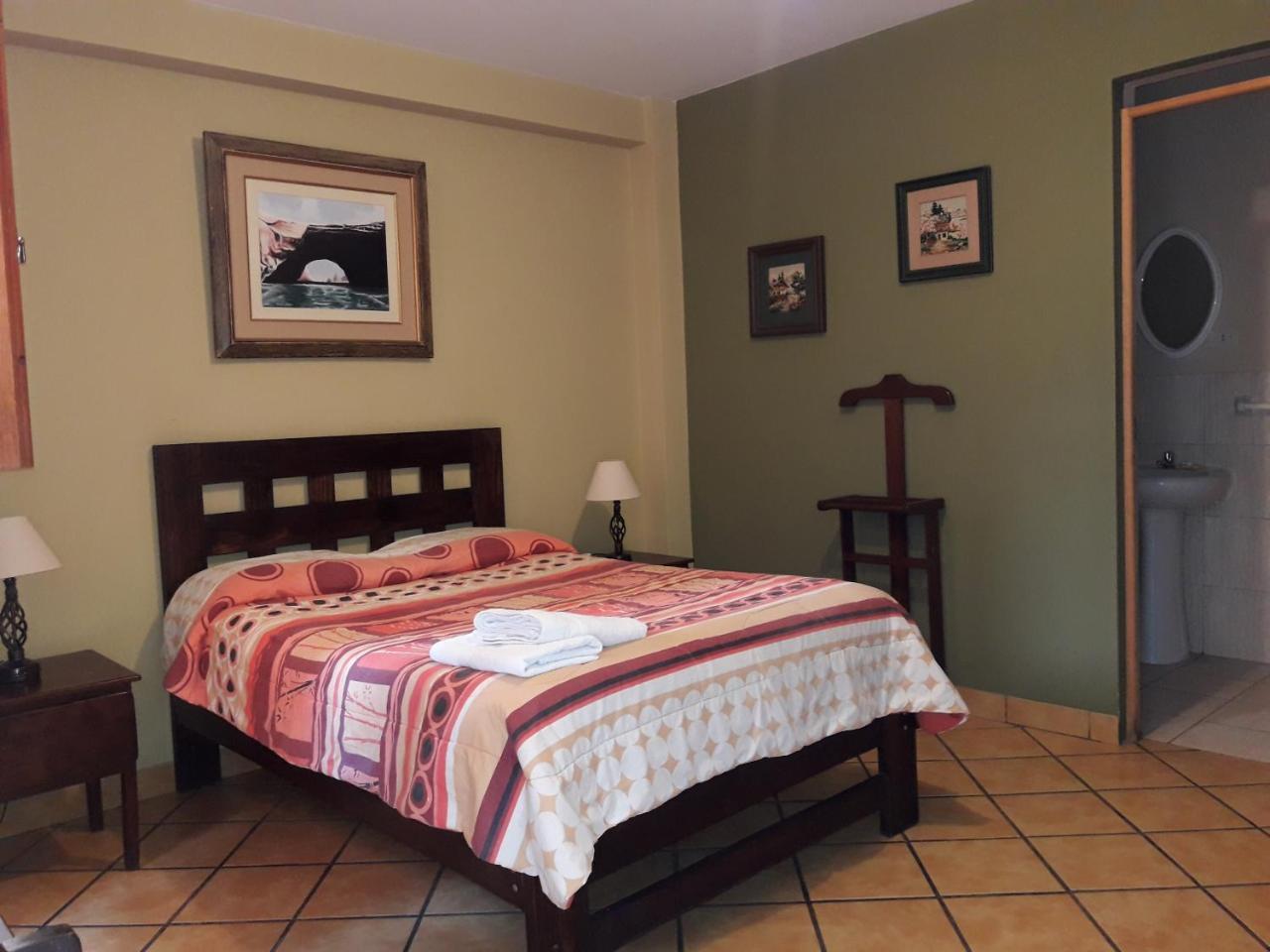 Hostal Tambo Colorado Pisco Ngoại thất bức ảnh